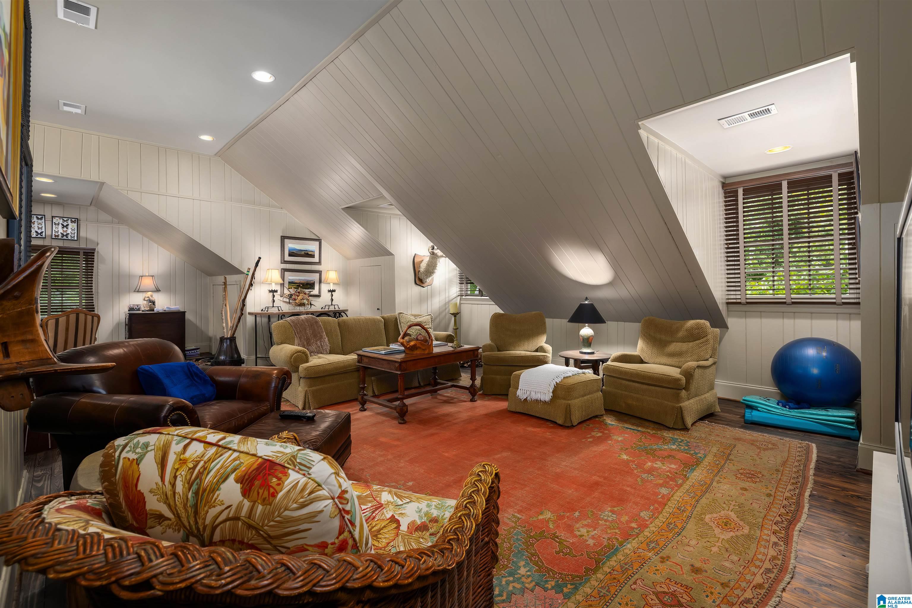 29 Woodhill Road Birmingham, AL 35213 - Photo 63 of 95