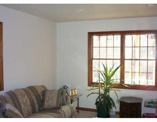 380 Crooks School Road Clinton, PA 15026 - Photo 4 of 8 Living Room.