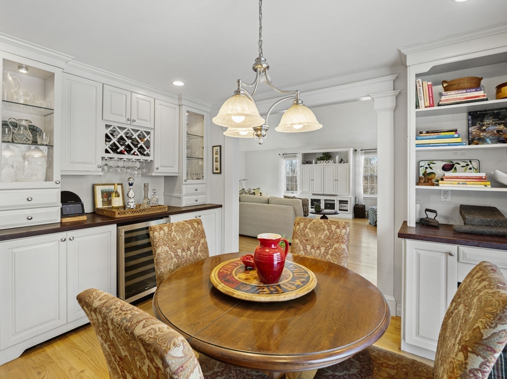 257 Chandler Road Andover, MA 01810 - Photo 9 of 41 Gallery Image 9