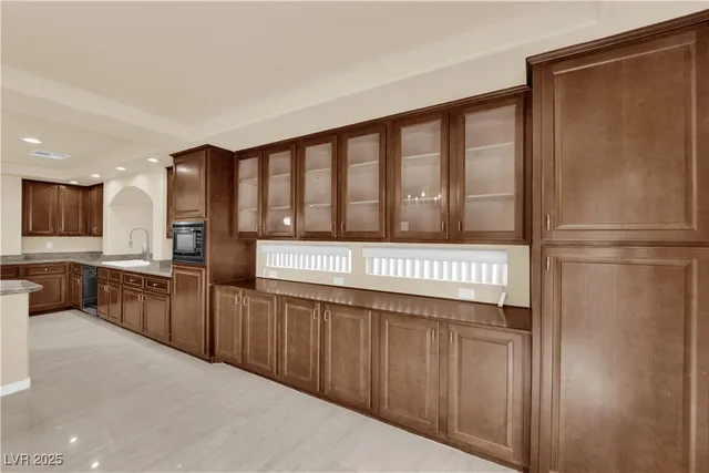 $2,563 | 1142 Sax Fifth Avenue, Henderson, NV 89052