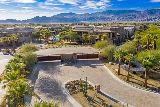 $983,000 | 2703 Retreat Circle, Palm Desert, CA 92260