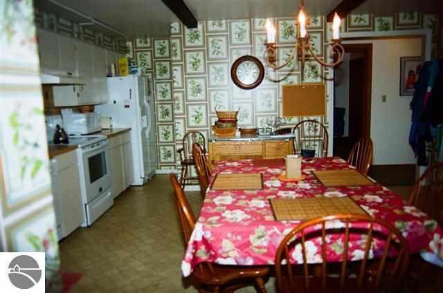 16797 Legacy Road Traverse City, MI 49686 - Photo 14 of 25 1744910-13.JPG