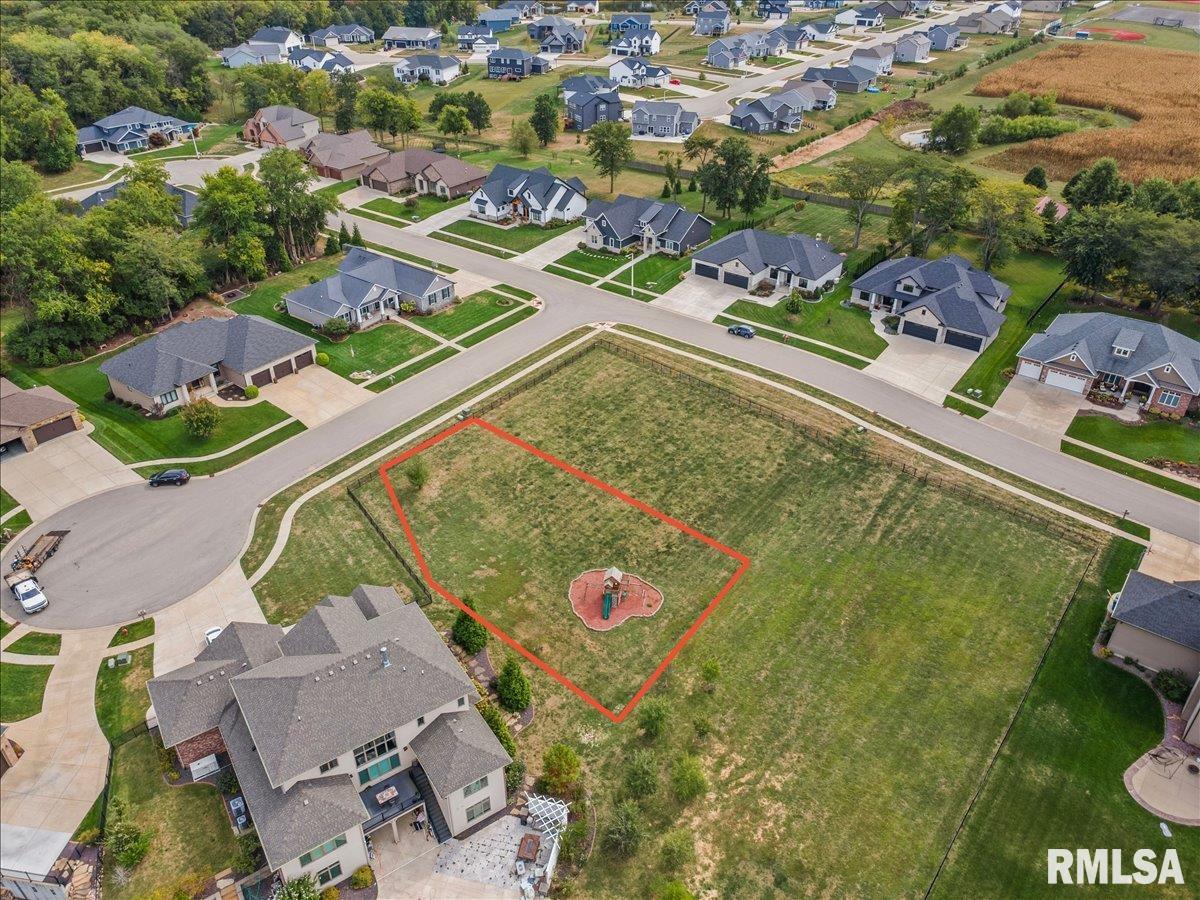 1905 Fieldstone Court Chatham, IL 62629 - Photo 2 of 4