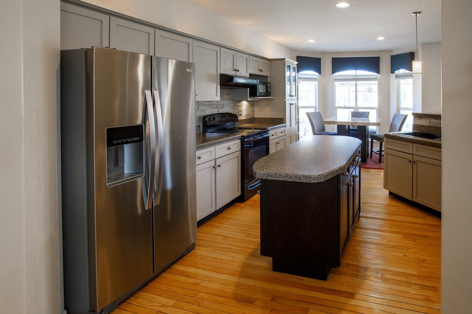 508 North Raven Road Shorewood, IL 60404 - Photo 7 of 29 Gallery Image 7