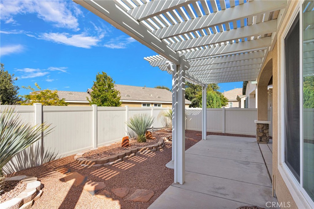 10149 Darby Road Apple Valley, CA 92308 - Photo 37 of 46
