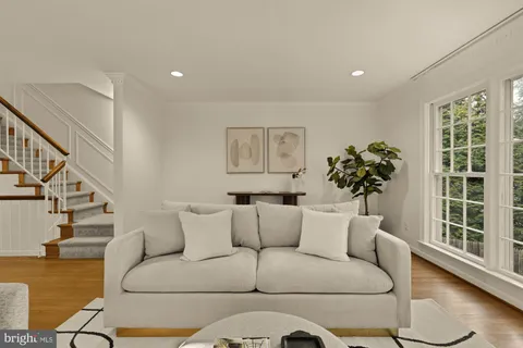 $995,000 | 4939 Crescent Street, Unit C18, Bethesda, MD 20816