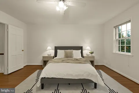 $995,000 | 4939 Crescent Street, Unit C18, Bethesda, MD 20816