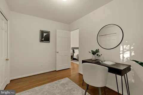 $995,000 | 4939 Crescent Street, Unit C18, Bethesda, MD 20816