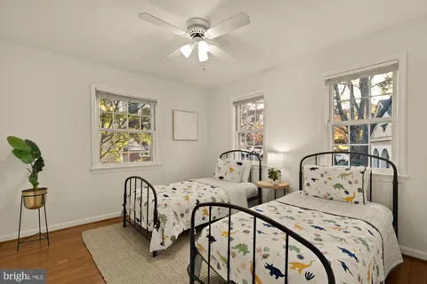 $995,000 | 4939 Crescent Street, Unit C18, Bethesda, MD 20816