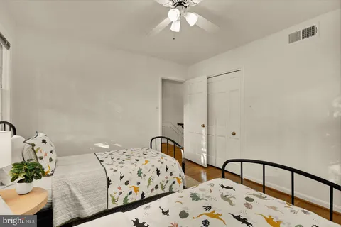 $995,000 | 4939 Crescent Street, Unit C18, Bethesda, MD 20816