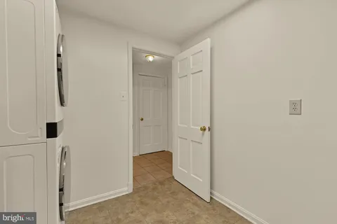 $995,000 | 4939 Crescent Street, Unit C18, Bethesda, MD 20816