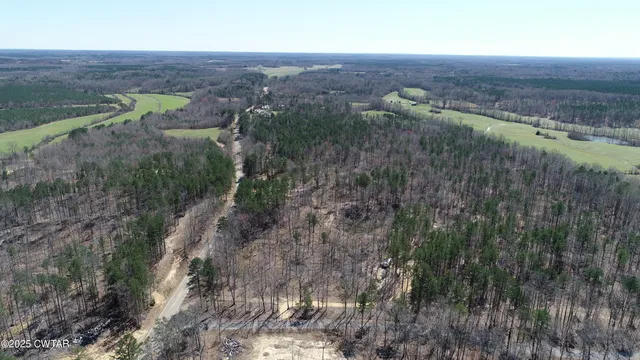 $39,900 | 2 State Route 225, Selmer, TN 38375