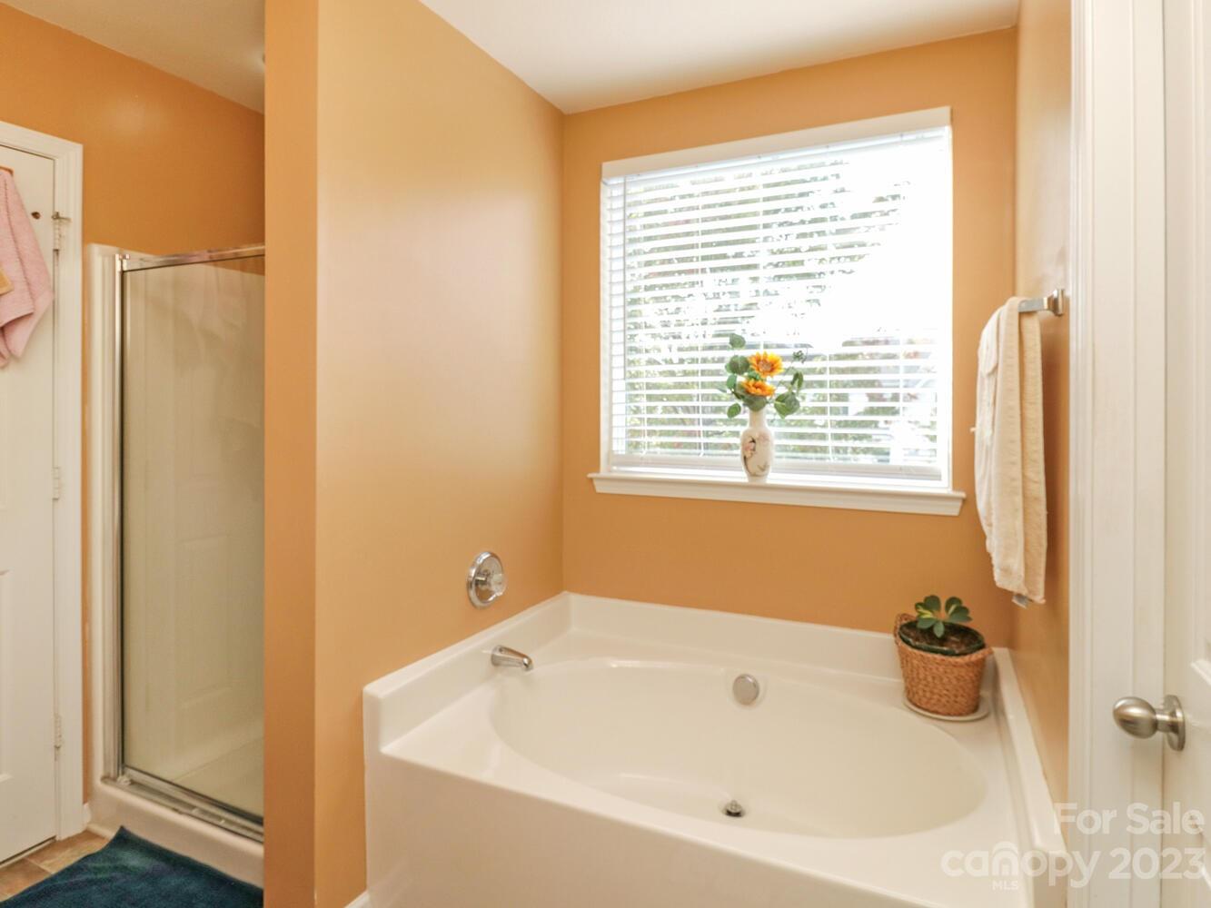 16342 Hayfield Road Charlotte, NC 28213 - Photo 21 of 31 Gallery Image 21