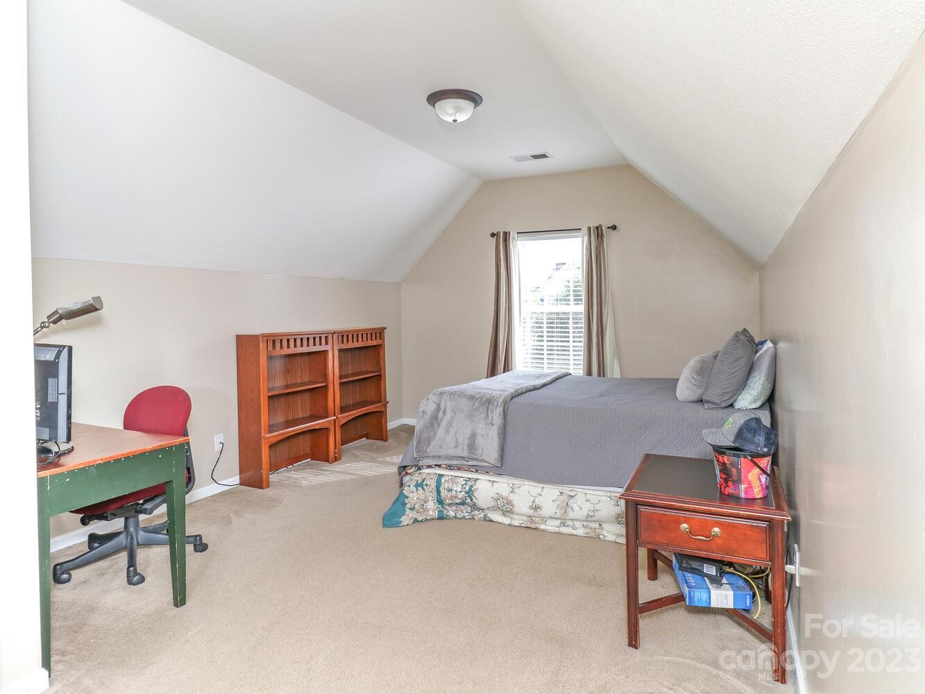 16342 Hayfield Road Charlotte, NC 28213 - Photo 24 of 31 Gallery Image 24