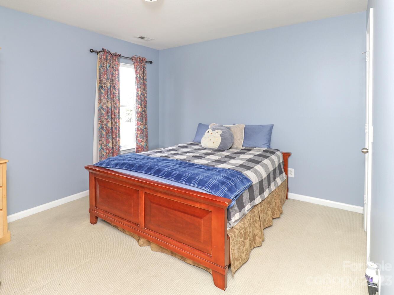 16342 Hayfield Road Charlotte, NC 28213 - Photo 25 of 31 Gallery Image 25
