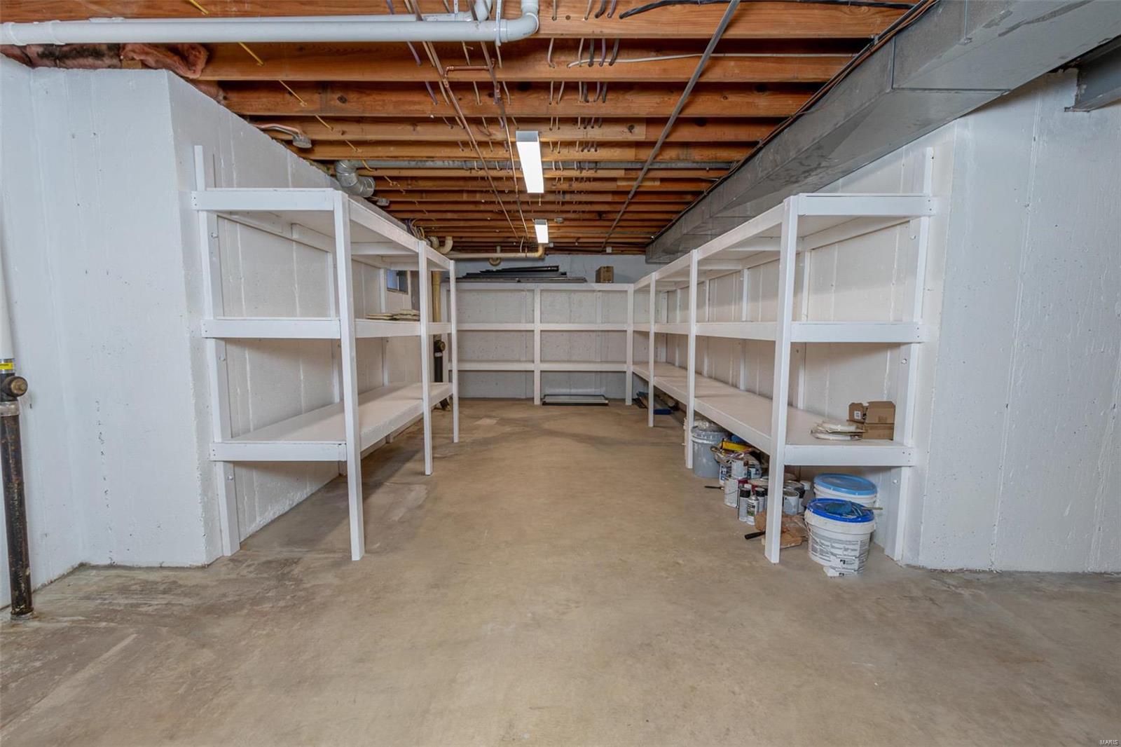 4556 Telestar Drive St. Louis, MO 63128 - Photo 25 of 28