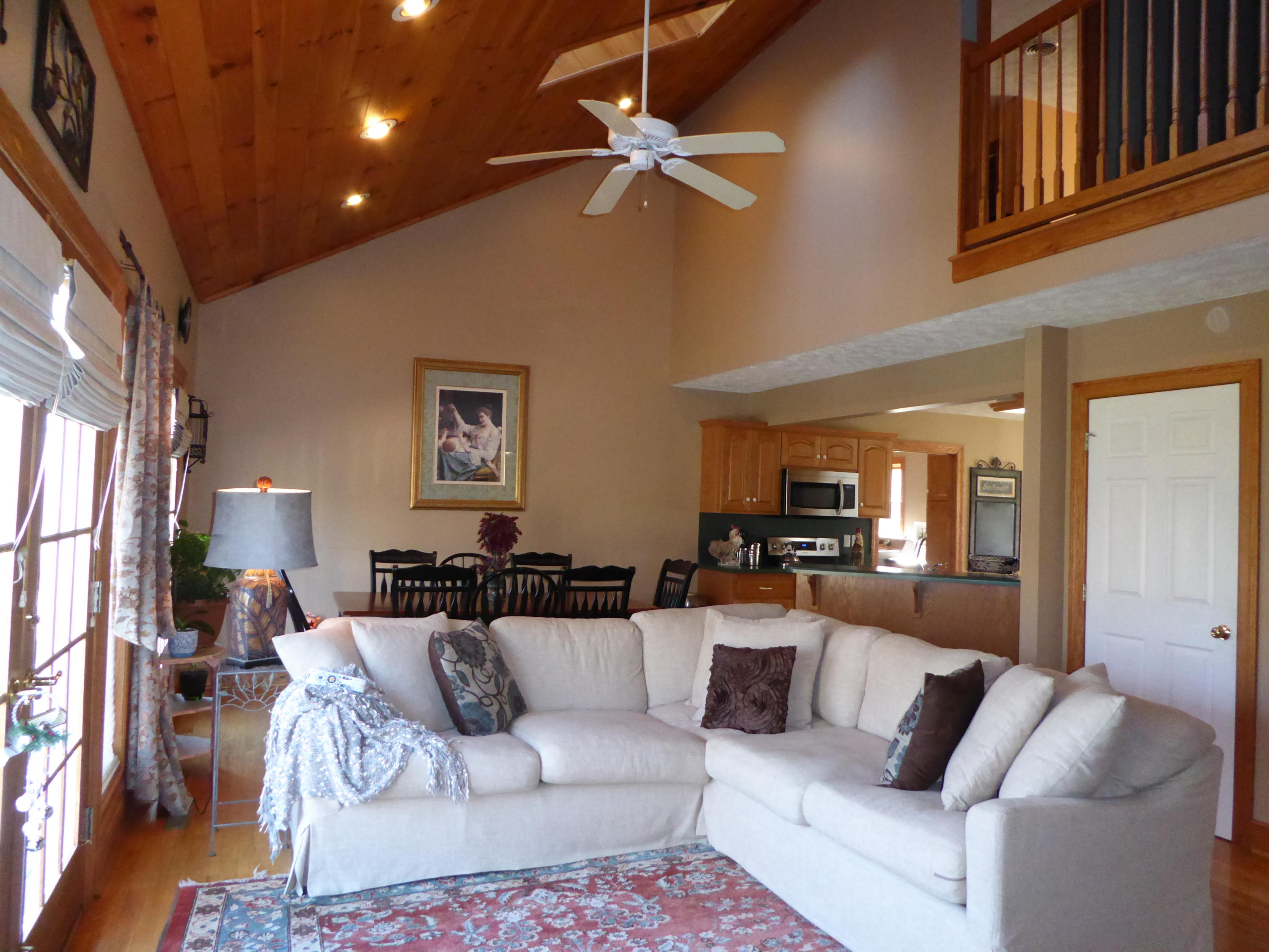 200 Leaning Oak Road Boones Mill, VA 24065 - Photo 6 of 52 5a Family Room