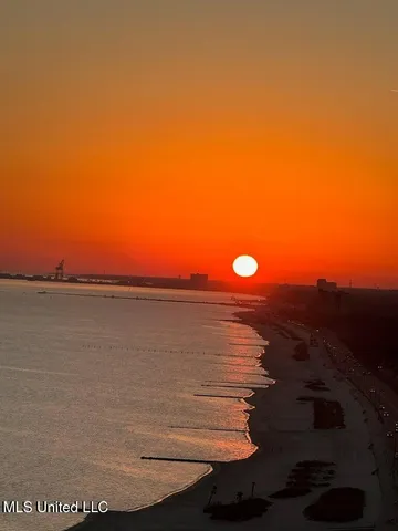 $3,000 | 2668 Beach Boulevard, Unit 1403, Biloxi, MS 39531