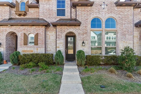 $379,000 | 8120 Yellow Brick Pass, McKinney, TX 75071
