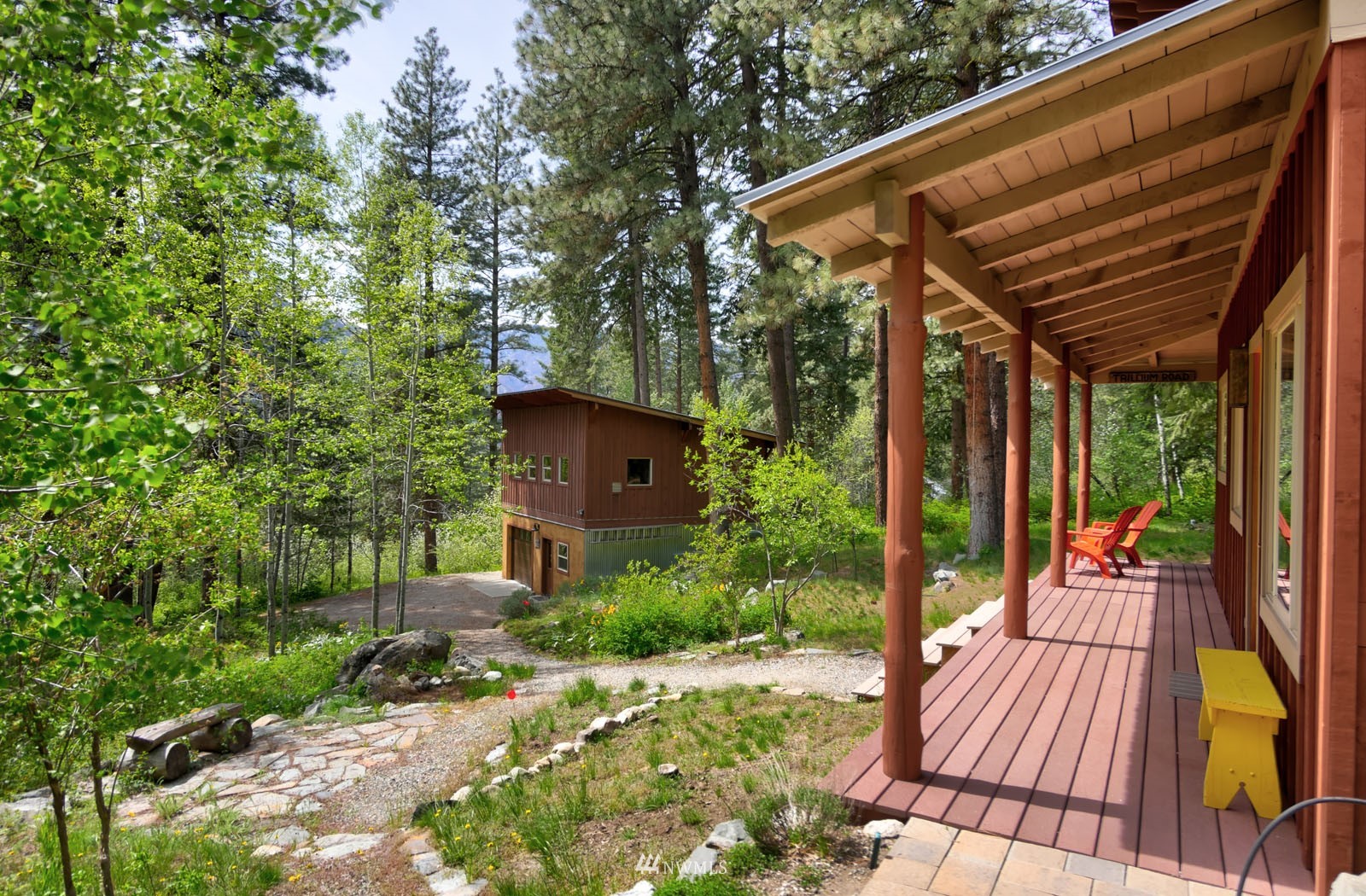 22 Trillium Road Winthrop, WA 98862 - Photo 7 of 40 a view of a backyard with sitting area