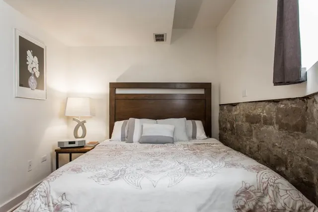 $1,169,650 | 6109 South Greenwood Avenue, Chicago, IL 60637