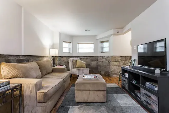 $1,169,650 | 6109 South Greenwood Avenue, Chicago, IL 60637