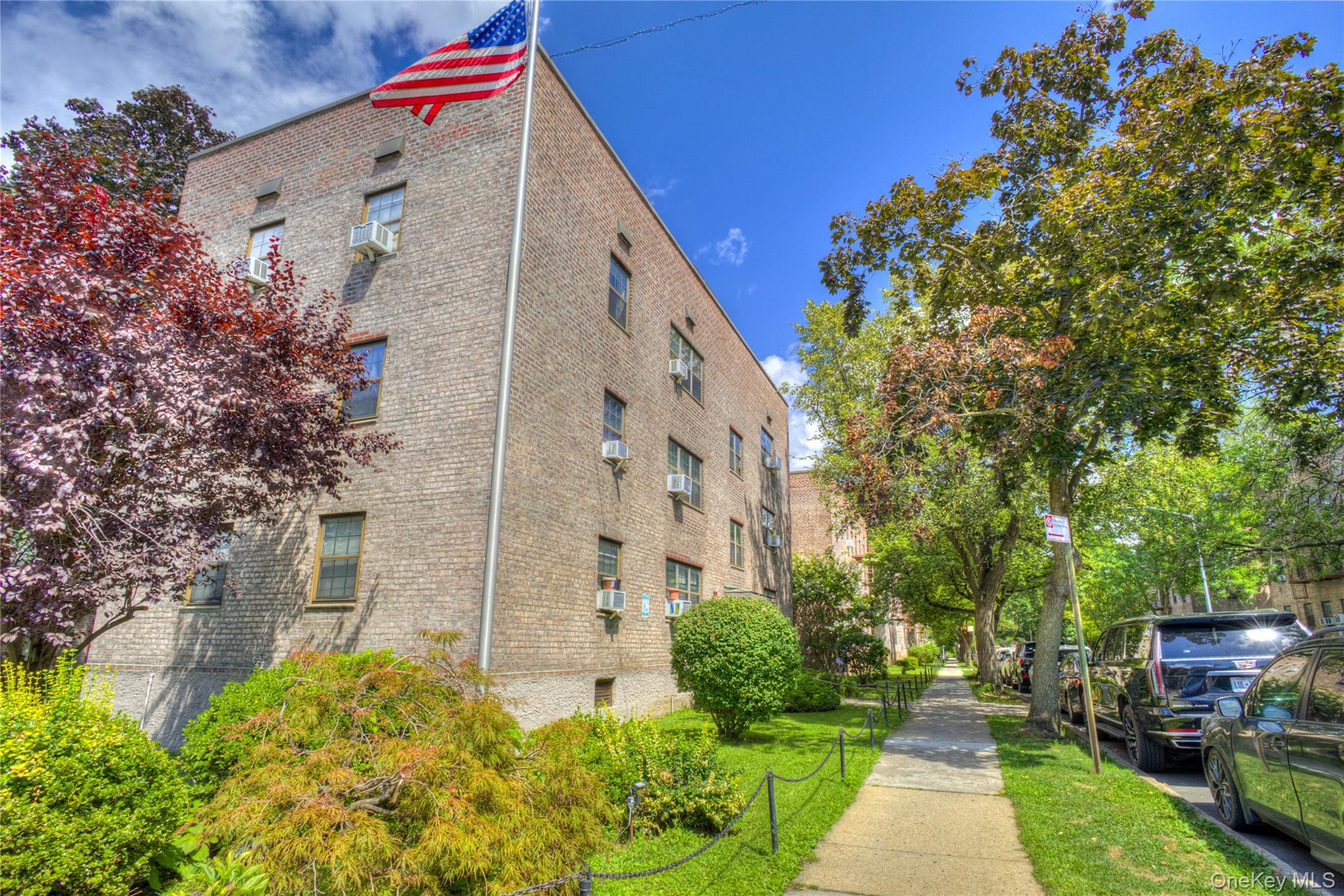 14401 78th Road, Unit 2B Queens, NY 11367 - Photo 26 of 29 View of building exterior