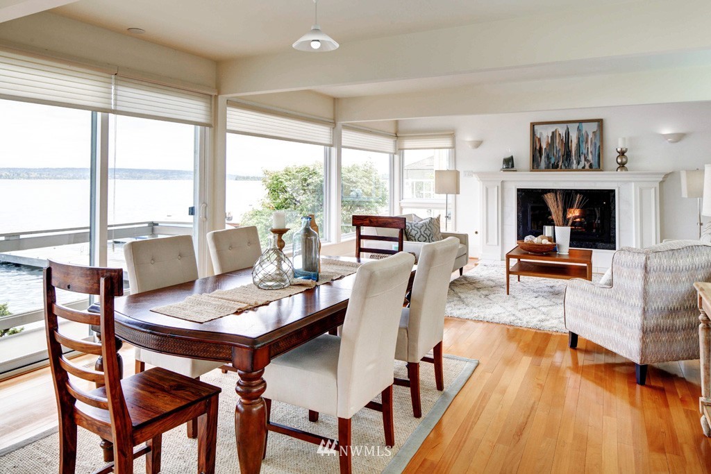 10608 Riviera Place Northeast Seattle, WA 98125 - Photo 10 of 25 Gallery Image 10