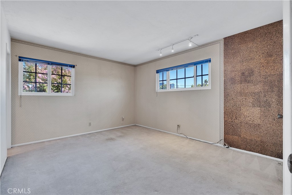 504 Kansas Street El Segundo, CA 90245 - Photo 29 of 44 Gallery Image 29