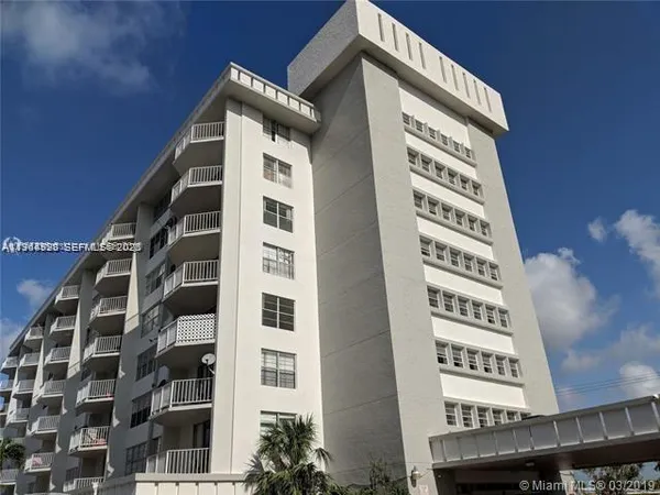 $1,650 | 16740 Northeast 9th Avenue, Unit 206, North Miami Beach, FL 33162