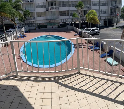 $1,650 | 16740 Northeast 9th Avenue, Unit 206, North Miami Beach, FL 33162