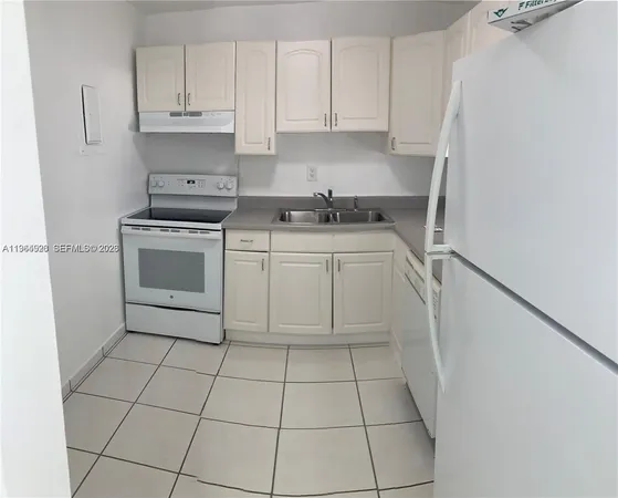 $1,650 | 16740 Northeast 9th Avenue, Unit 206, North Miami Beach, FL 33162