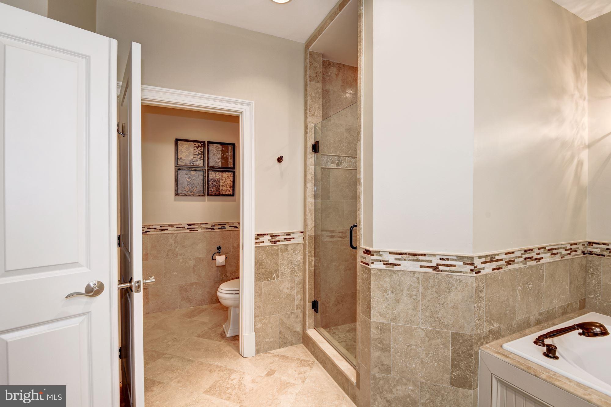 12425 Ansin Cir Drive Potomac, MD 20854 - Photo 34 of 61