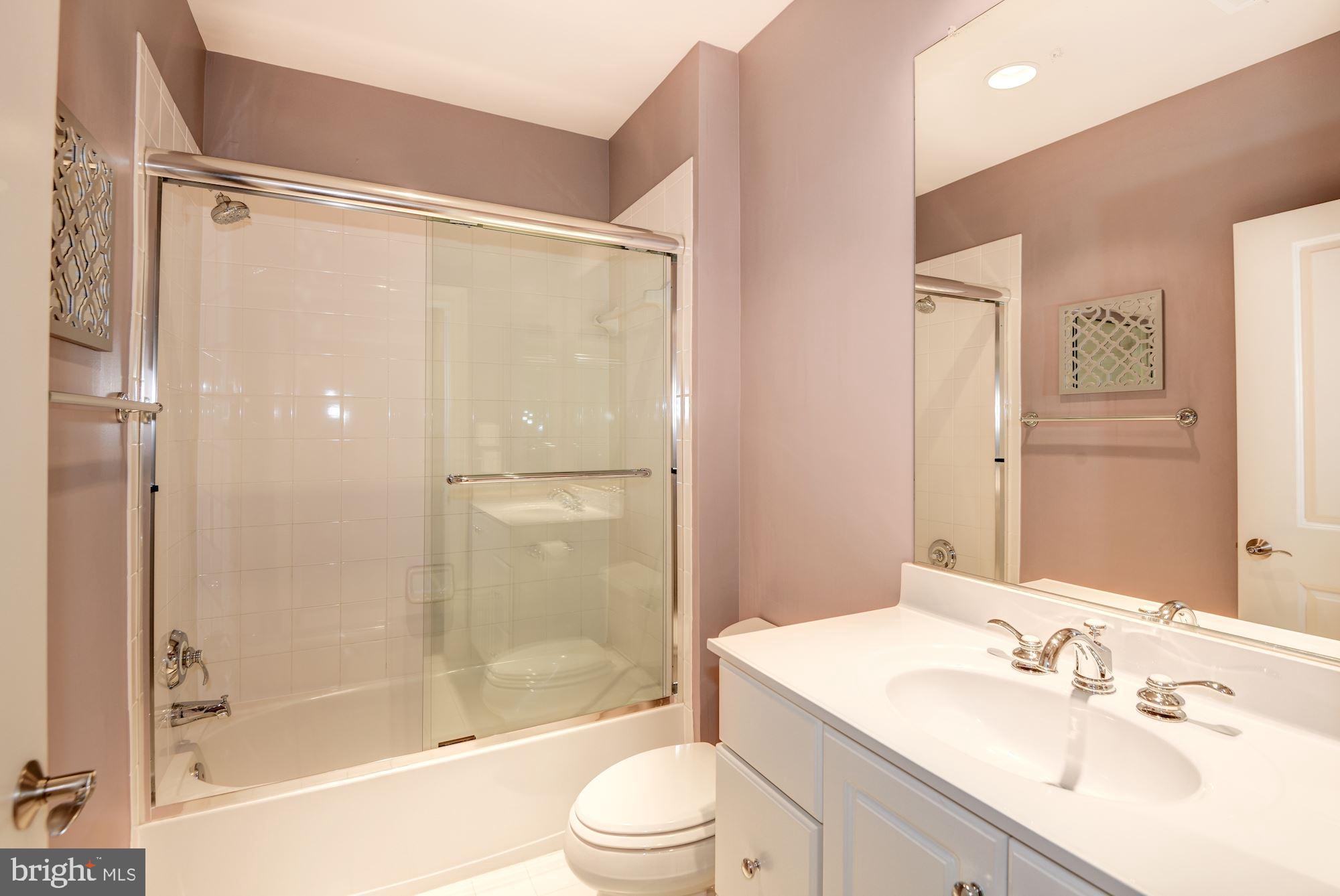 12425 Ansin Cir Drive Potomac, MD 20854 - Photo 41 of 61