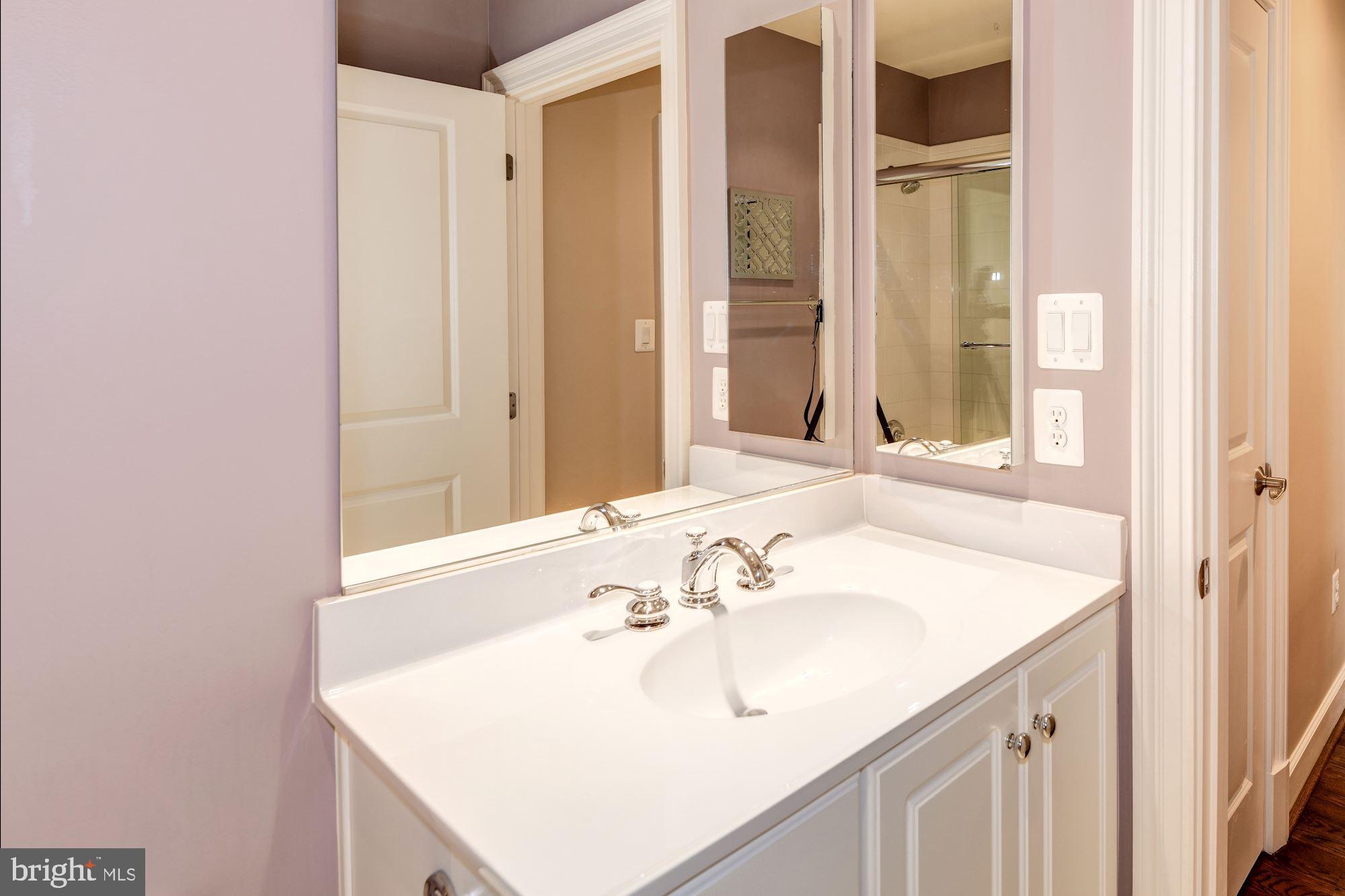 12425 Ansin Cir Drive Potomac, MD 20854 - Photo 42 of 61