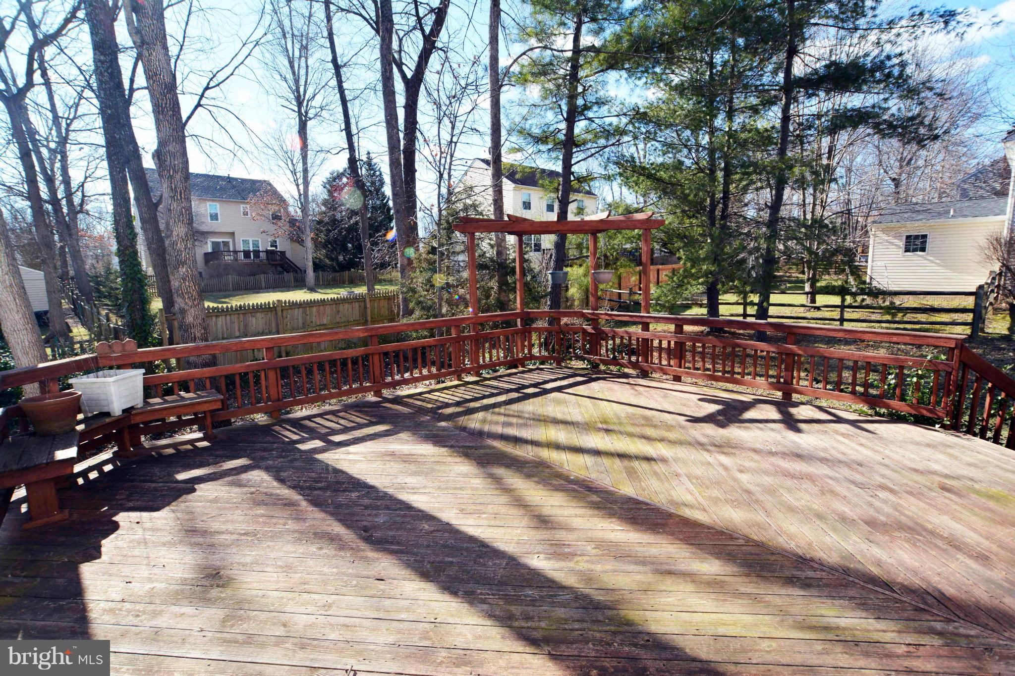 15213 Elk Run Road Chantilly, VA 20151 - Photo 6 of 26 DECK 1