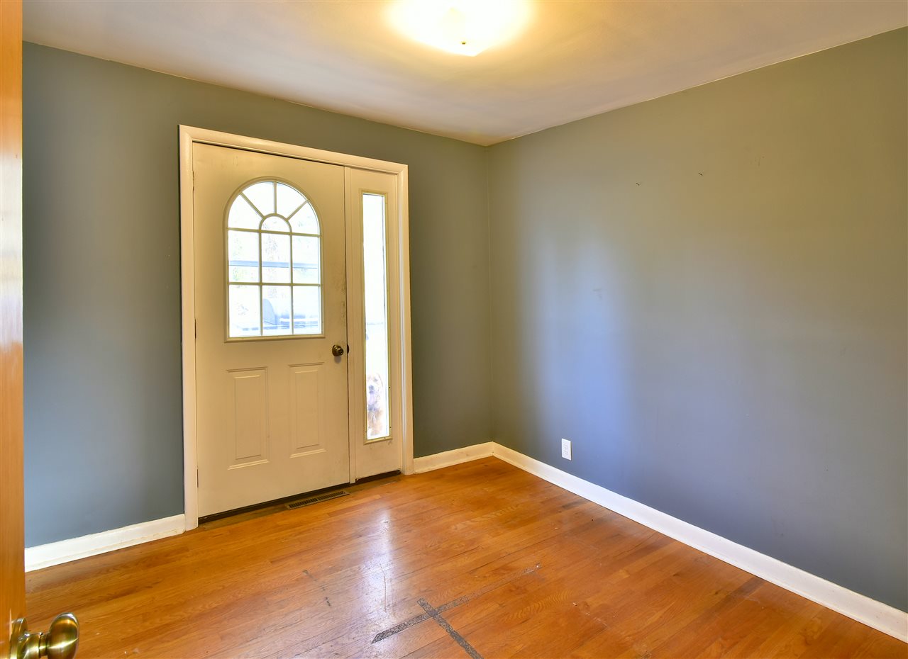 209 Spring Street Kingsley, MI 49649 - Photo 12 of 20 1881951-11.JPG