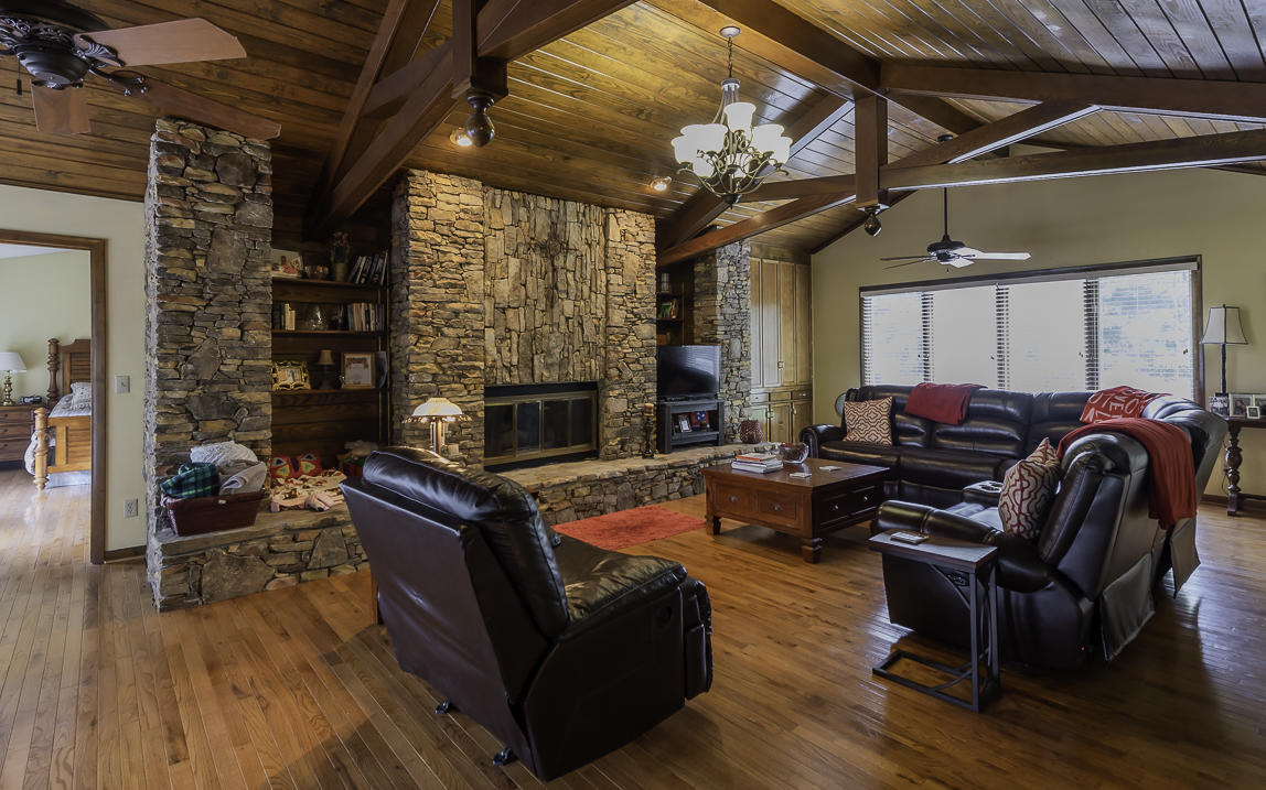 6487 Fairview Road Hixson, TN 37343 - Photo 8 of 47 DSC_8120