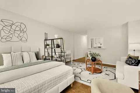 $265,000 | 1301 20th Street Northwest, Unit 817, Washington, DC 20036