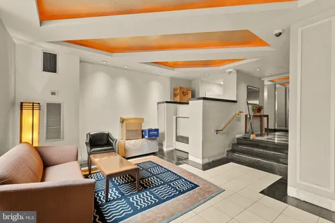 $264,000 | 1301 20th Street Northwest, Unit 817, Washington, DC 20036
