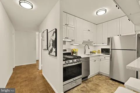 $264,000 | 1301 20th Street Northwest, Unit 817, Washington, DC 20036