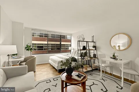 $265,000 | 1301 20th Street Northwest, Unit 817, Washington, DC 20036