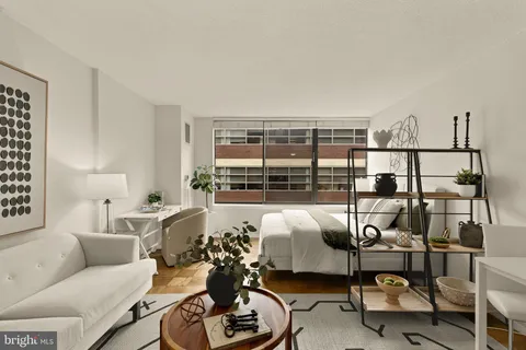 $265,000 | 1301 20th Street Northwest, Unit 817, Washington, DC 20036