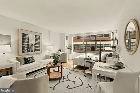 $264,000 | 1301 20th Street Northwest, Unit 817, Washington, DC 20036