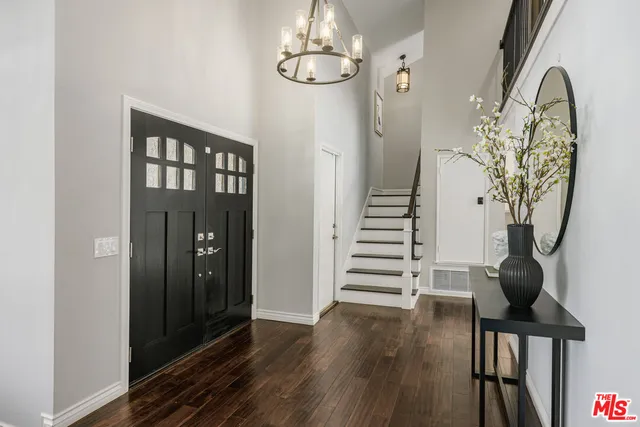 $1,539,000 | 6652 Buttonwood Avenue, Oak Park, CA 91377