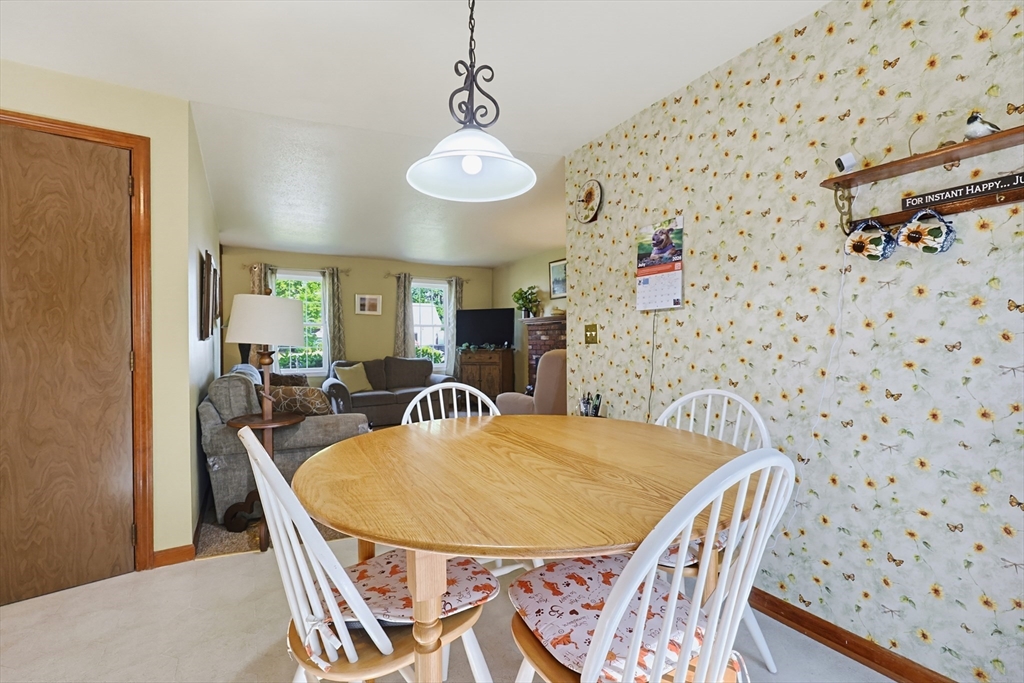 7 Hazeltine Road Upton, MA 01568 - Photo 9 of 42