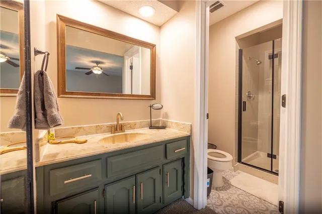 $331,000 | 1604 Southwest 21st Street, Blue Springs, MO 64015