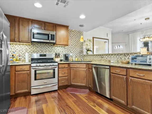 $300,000 | 50 Aura De Blanco Street, Unit 17104, Henderson, NV 89074