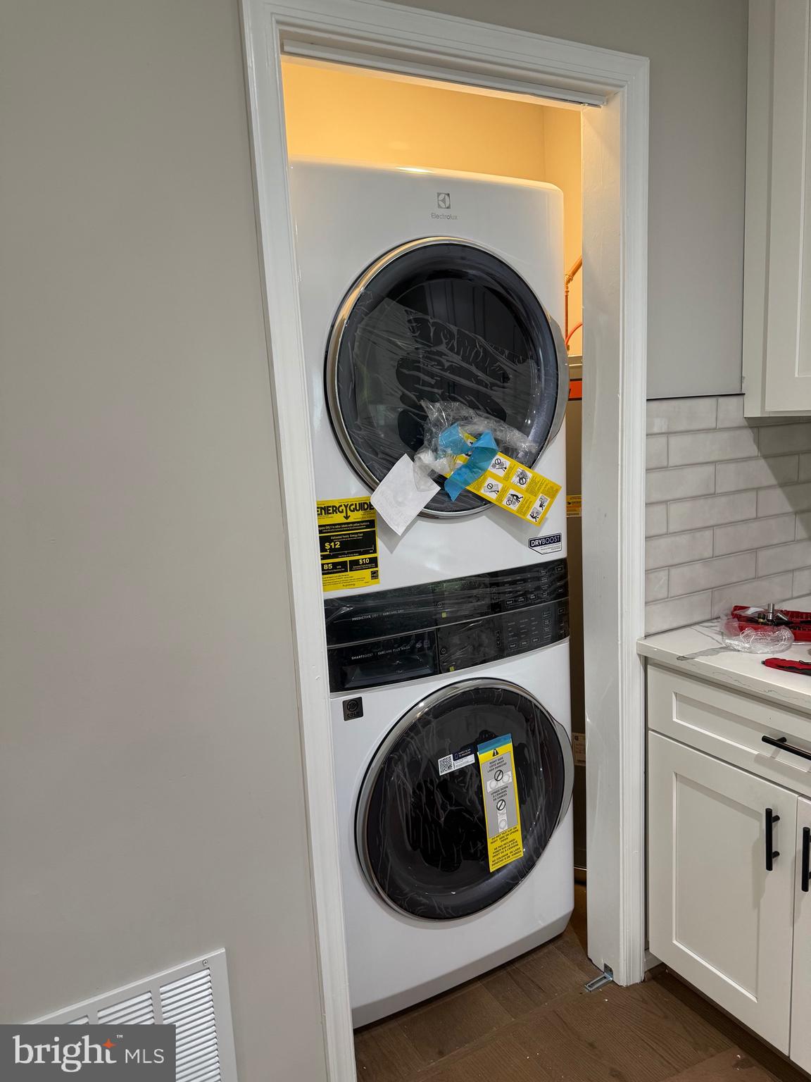 12713 Foxtrot Road Bealeton, VA 22712 - Photo 9 of 19 a close up view of a washer and dryer