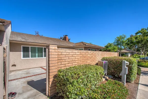$1,399,000 | 1 Dogwood South, Irvine, CA 92612